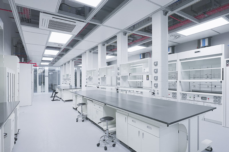 拜泉实验室革新：安全与科技的现代融合